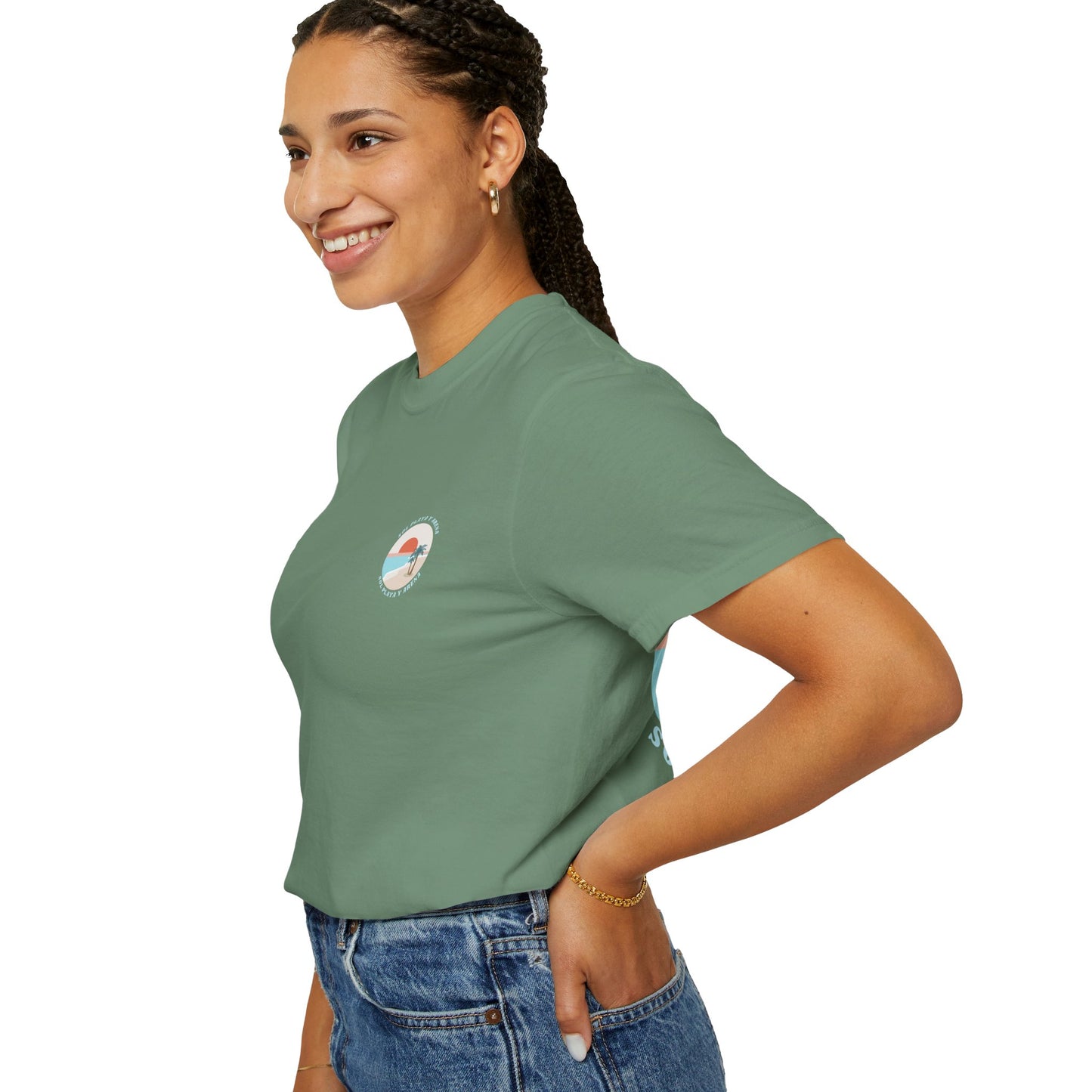 "Sol, Playa, y Arena" Beach Vibe T-Shirt Summer Apparel l Unisex Casual Wear