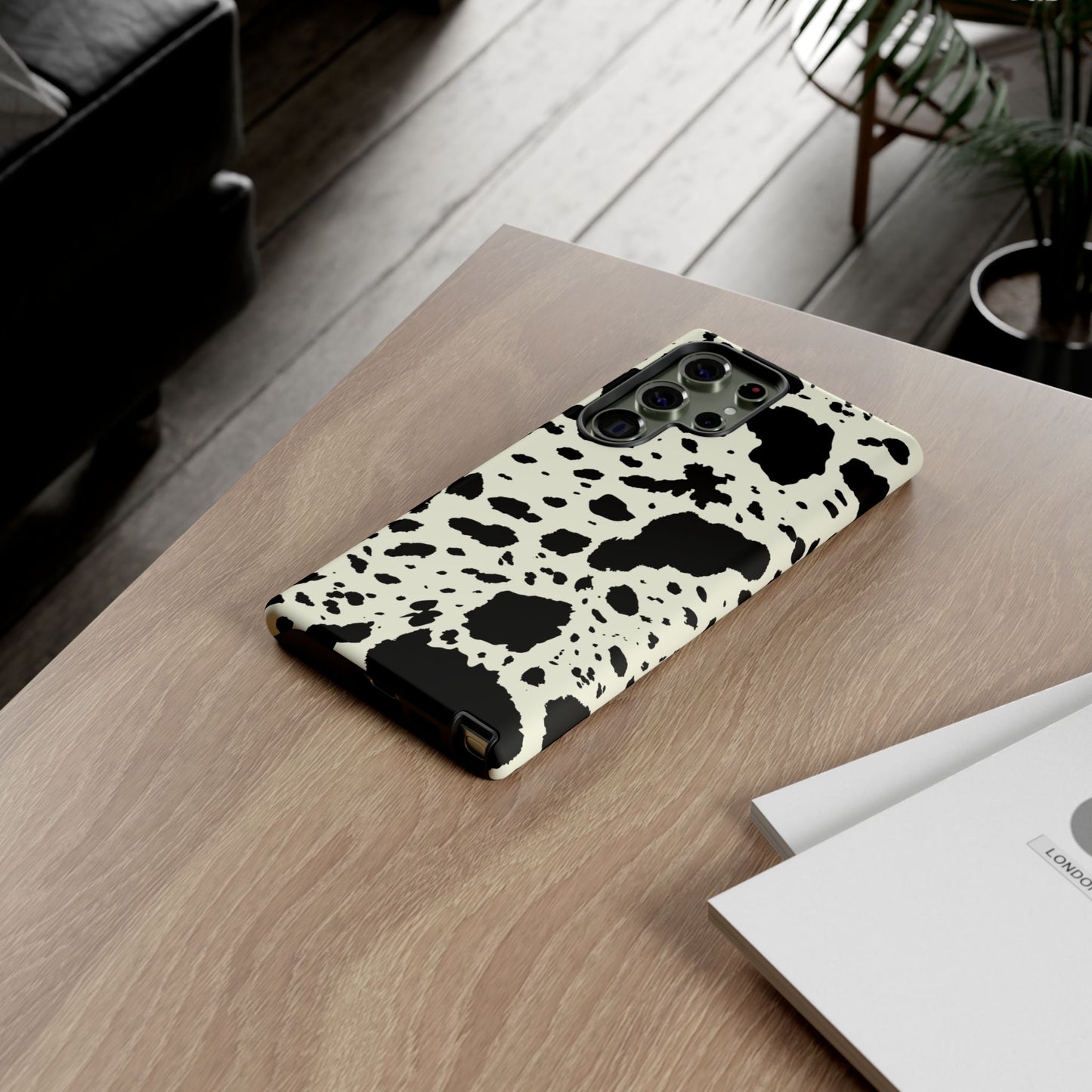 SAMSUNG Cow Print Tough Phone Cases l Durable Protection