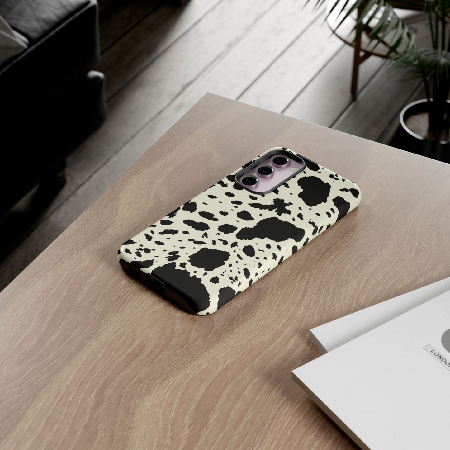 SAMSUNG Cow Print Tough Phone Cases l Durable Protection