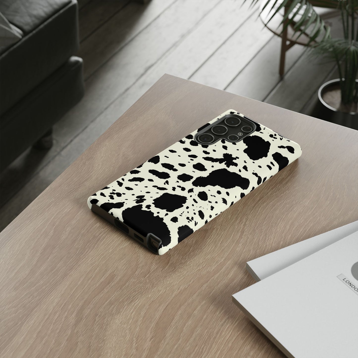 SAMSUNG Cow Print Tough Phone Cases l Durable Protection