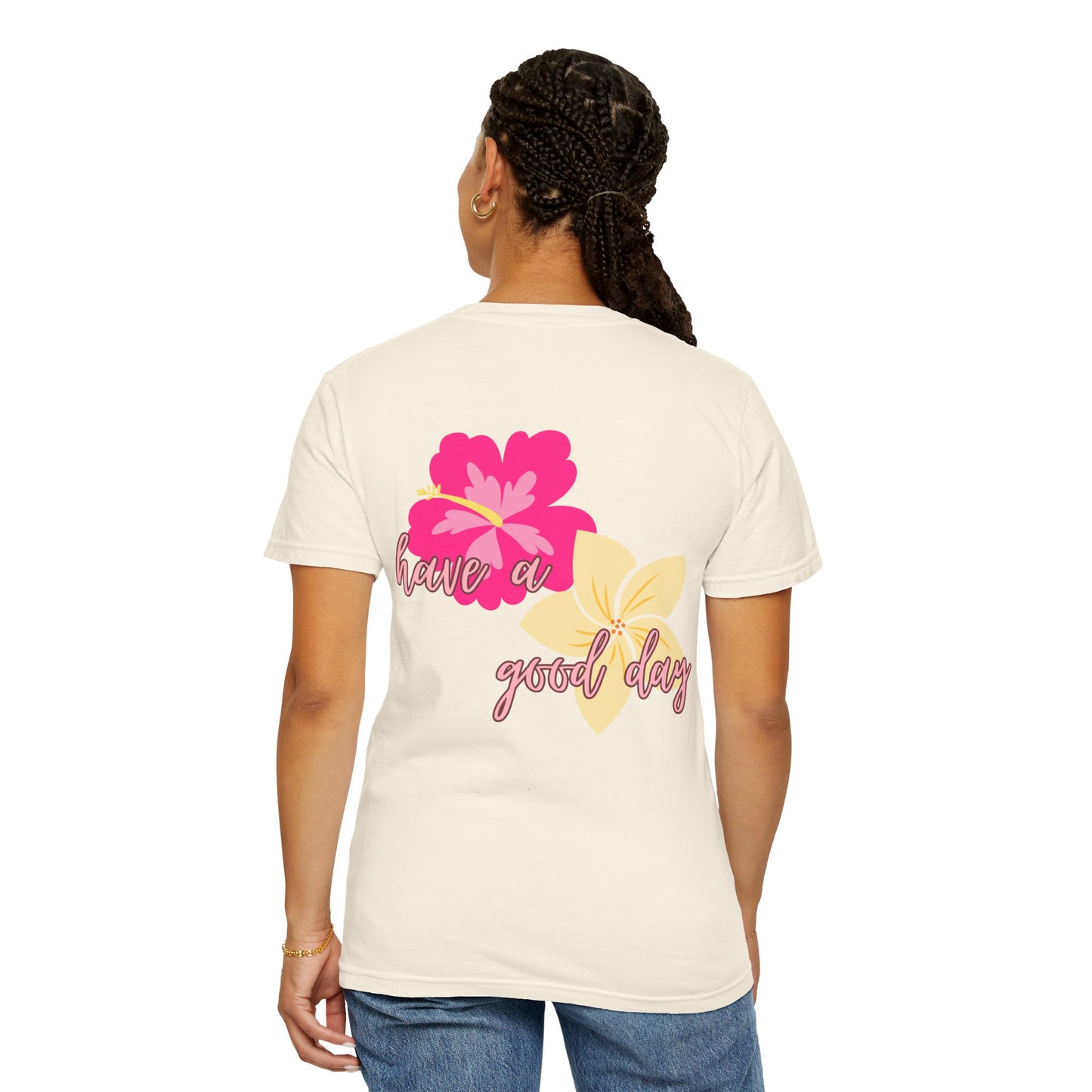 T-Shirt with Floral Print l Cheery Apparel for Summer, Casual Style